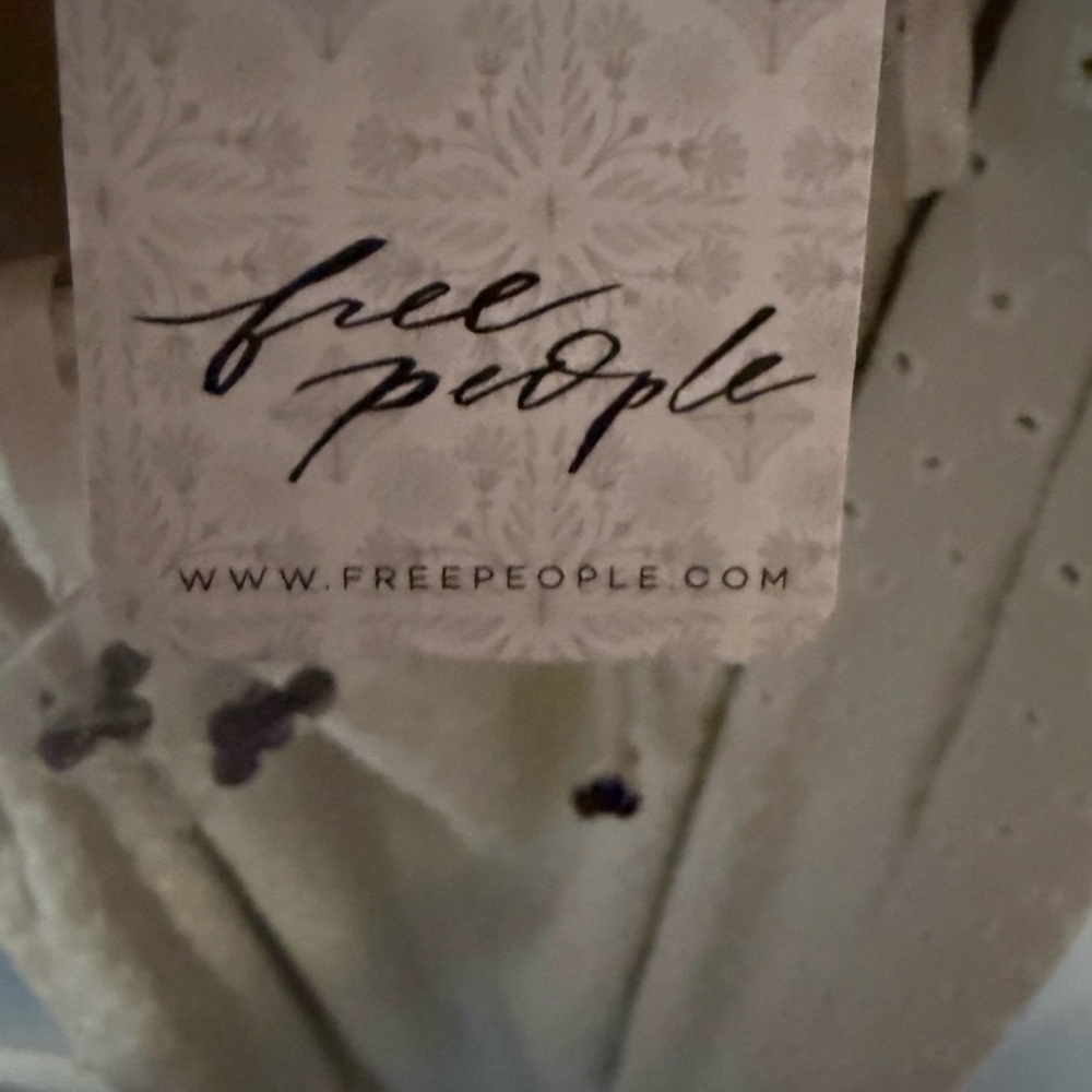 Free People Cream Eyelet Sleeveless Midi Dress Size Large NWT - Picture 6 of 6